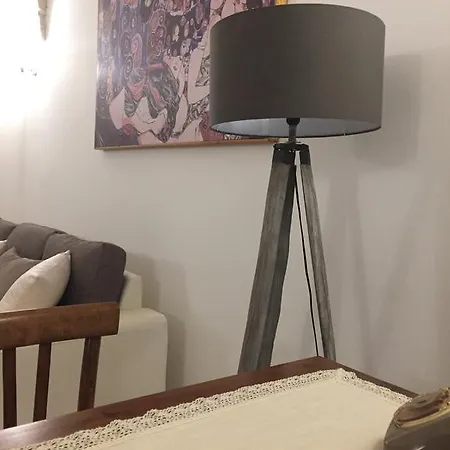 شقة Rudiae